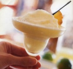 Ricetta Cocktail Frozen Pineapple Daiquiri